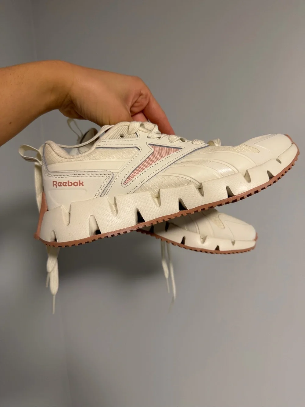 Reebok Cream & Pink Zig-Edge Trainer Sneakers